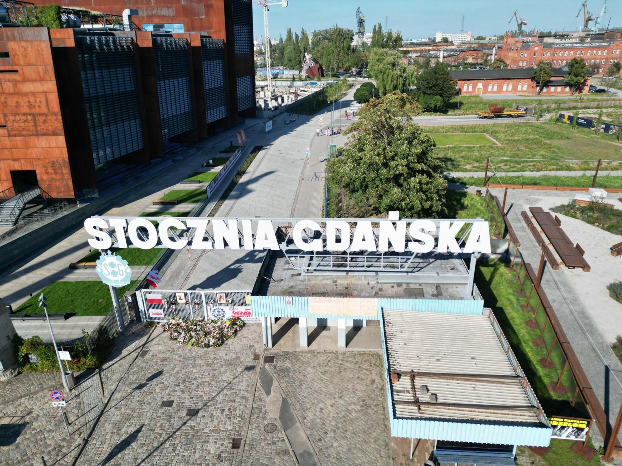 Doqi Gdansk Apartment Luaran gambar